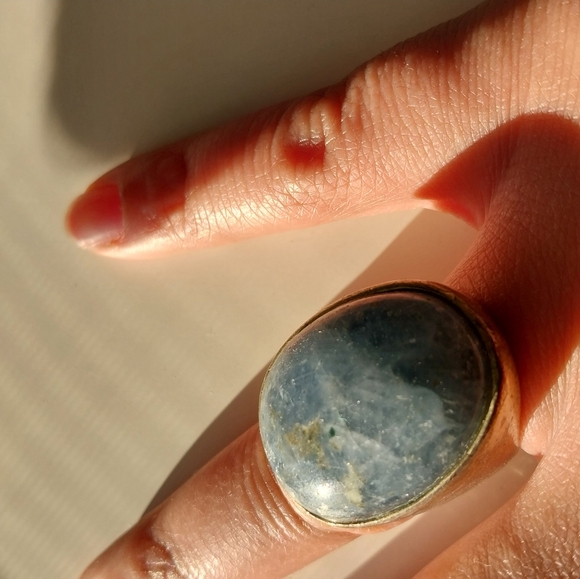 Aquamarine Ring - Picture 2 of 6